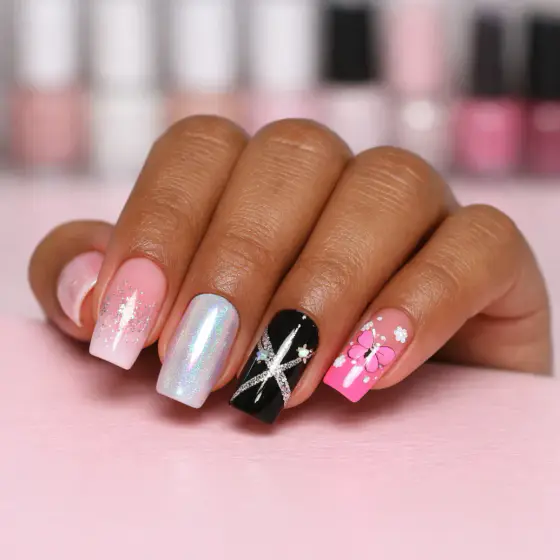 Uñas largas cromadas plateadas